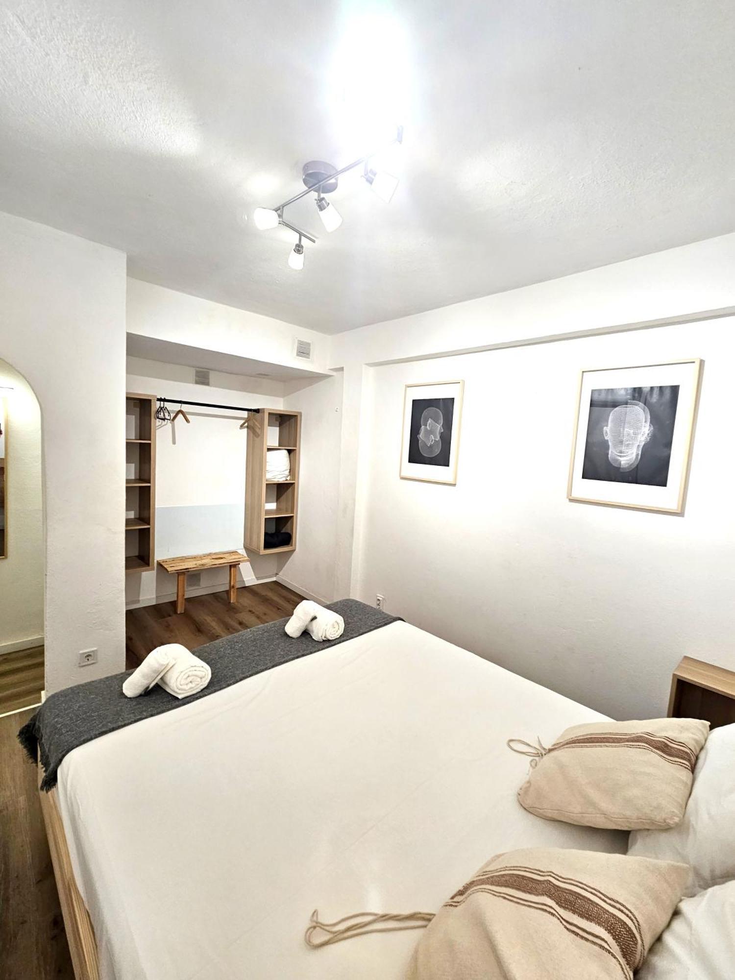 Old Town T3 With Balcony Apartment